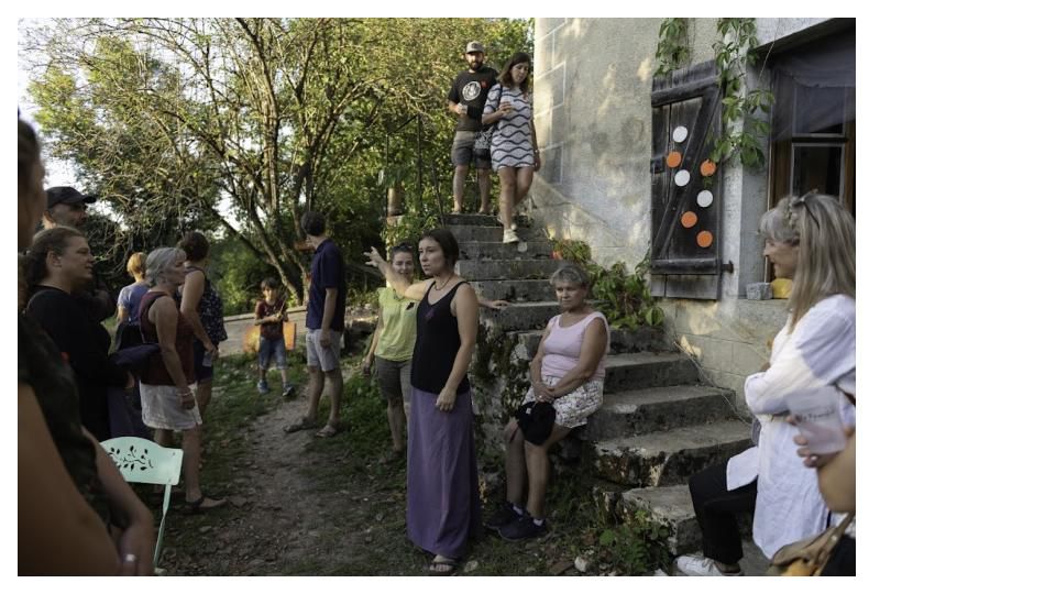 Odoo • une photo avec une légende